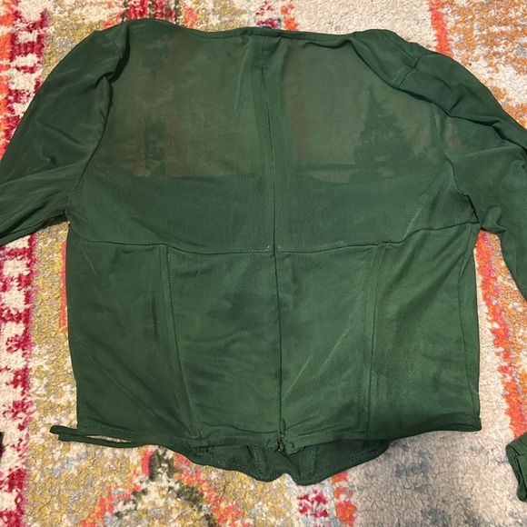 FASHION NOVA Sweetheart Mesh Long Sleeve Green Cropped Corset Top. Size M - Picture 6 of 6